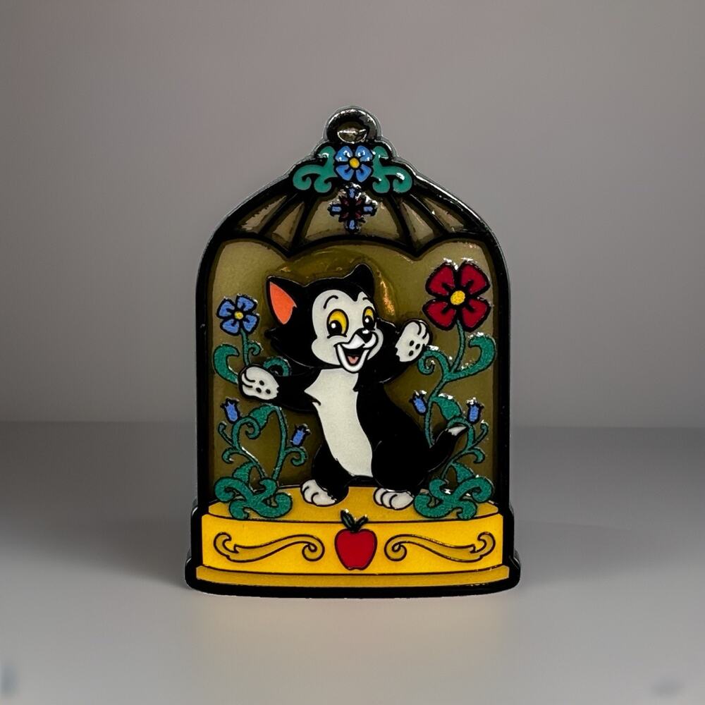 Loungefly Disney Cat Terrarium Blind Enamel Pin New Open FIGARO Pinocchio